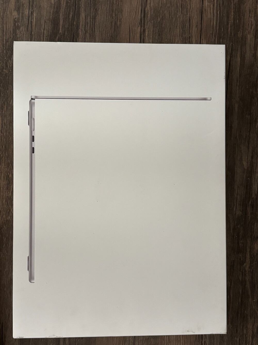 Macbook air M5 15 inch BOX ONLY